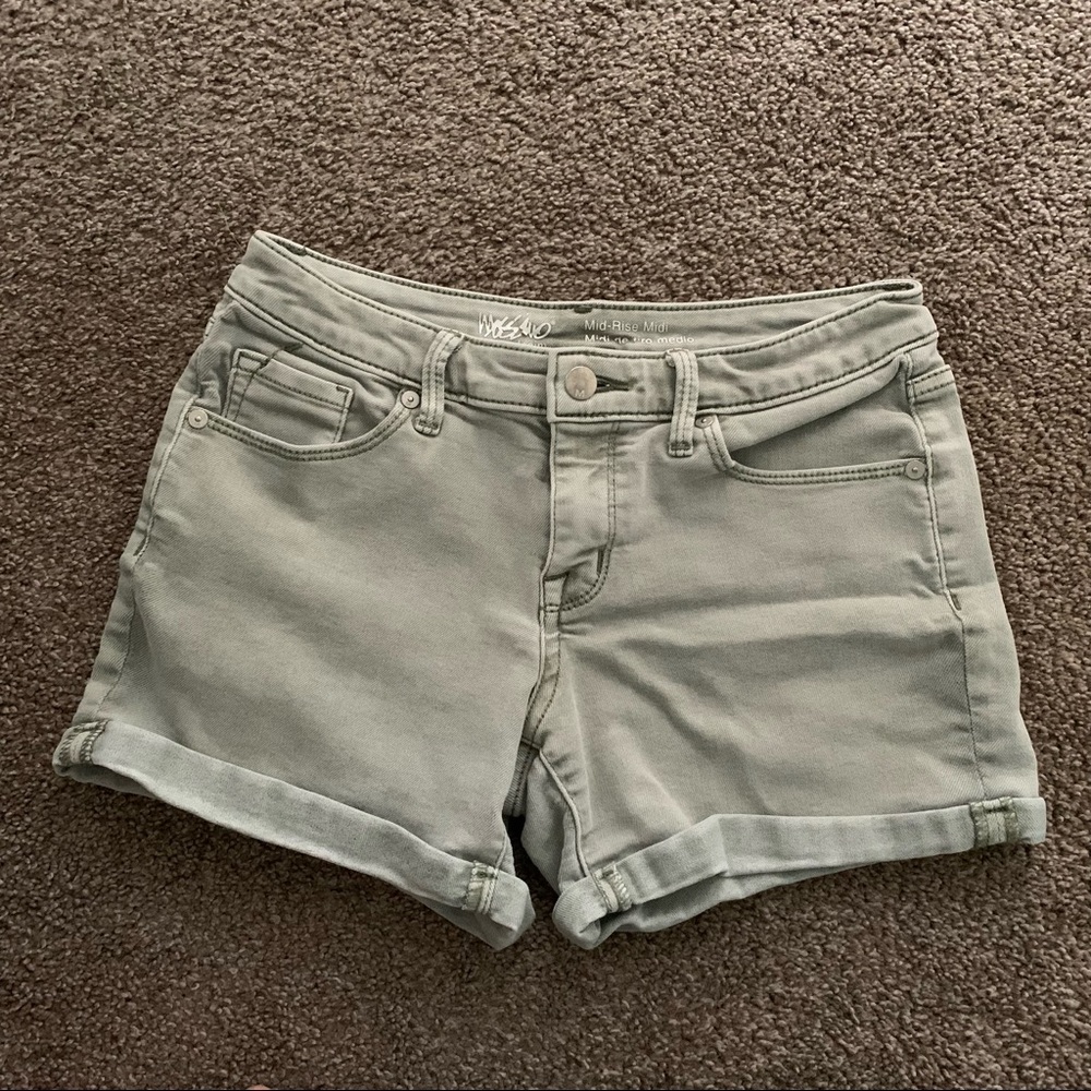 Mossimo Women’s Denim Shorts Size 4/27